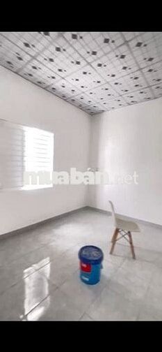 Nhà cho thuê 1 trệt 1 lầu- Sơn mới 100%