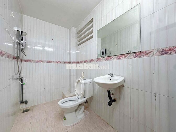 CĂN HỘ 1PN 1PK | BAN CÔNG 50M2 | MÁY GIẶT RIÊNG | CƯ XÁ BẮC HẢI Q10