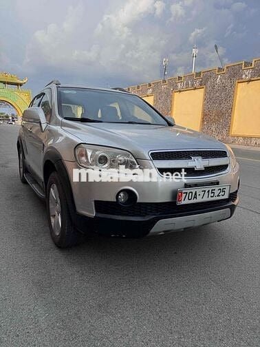 Chevrolet Captiva Bạc Sàn 5 chỗ