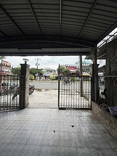 Bán Nhà Mặt Tiền đường Trần Hưng Đạo 300m², ngang 7m, Mỹ Thới, Long Xu