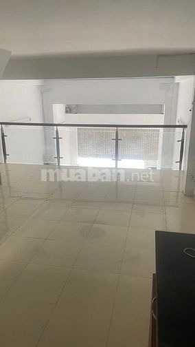 CHO THUÊ MẶT TIỀN NGUYỄN VĂN SĂNG – NHÀ ĐẸP 1 TRỆT 1 LỬNG 1 LẦU – CHỈ 