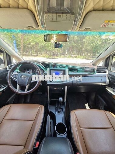 Toyota Innova G 2019 - Tự động 8 chỗ tại Hãng