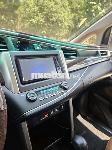 Toyota Innova G 2019 - Tự động 8 chỗ tại Hãng