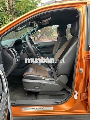 Ford Ranger Wildtrak 3.2 2 cầu 2017 Cam