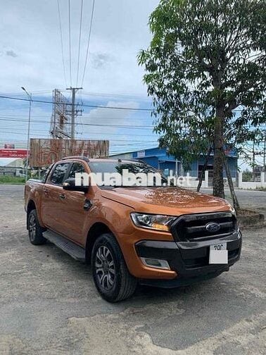 Ford Ranger Wildtrak 3.2 2 cầu 2017 Cam