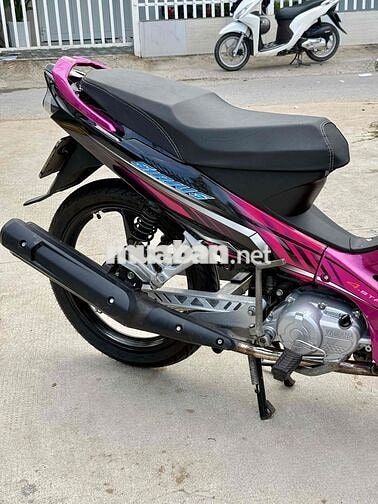 Yamaha Sirius Độ màu Hồng đã sử dụng