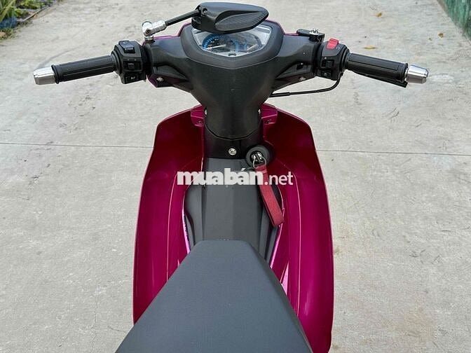 Yamaha Sirius Độ màu Hồng đã sử dụng