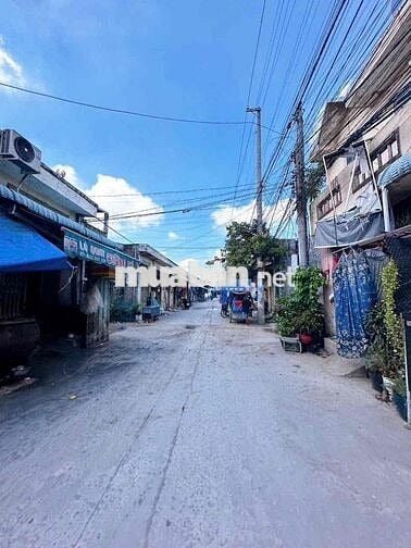 BÁN ĐẤT HẺM TƯ LỬA - KCN TÂN ĐỨC (ĐỨC HOÀ - TÂY NINH)