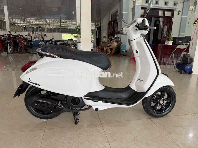 Piaggio Vespa 2015 Trắng