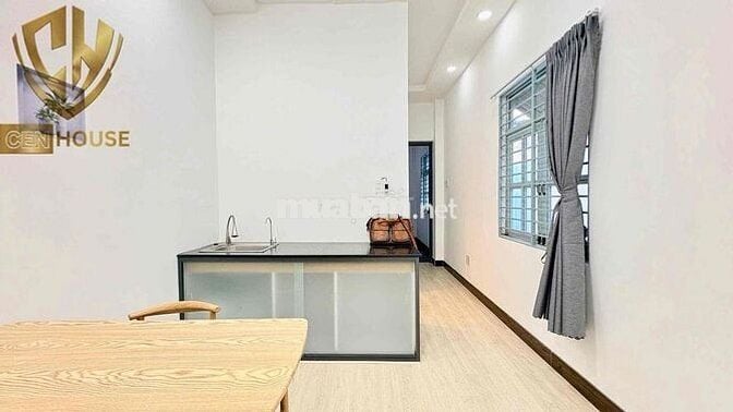 CHO THUÊ 1PN BAN CÔNG CAO CẤP MẶT TIỀN NGUYỄN TRÃI NGAY BỘ CÔNG AN Q1