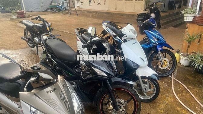 Honda Air Blade Bạc