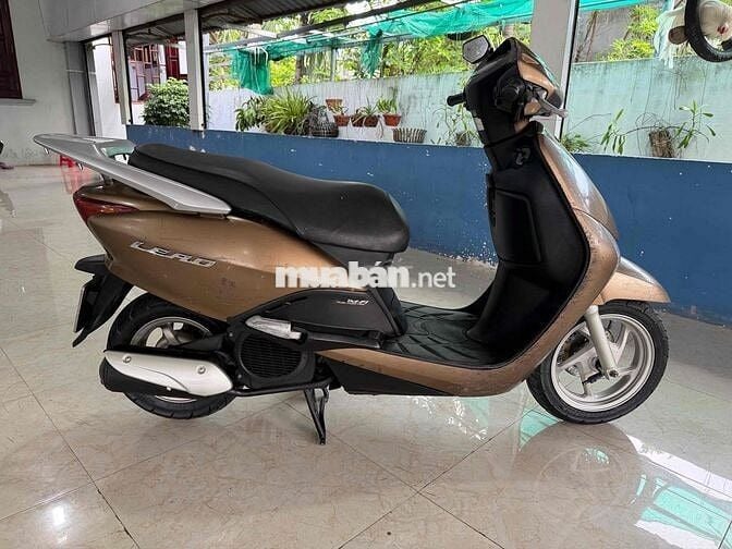 Honda Lead màu Nâu