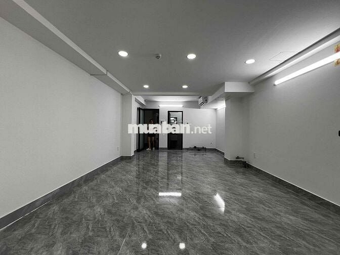 cho thuê Văn Phòng/mặt bằng/Shop 40m2 lối đi riêng Q3