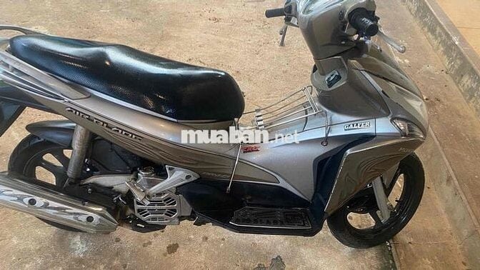 Honda Air Blade Bạc