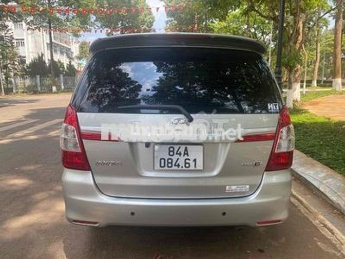 Toyota Innova Bạc-295tr