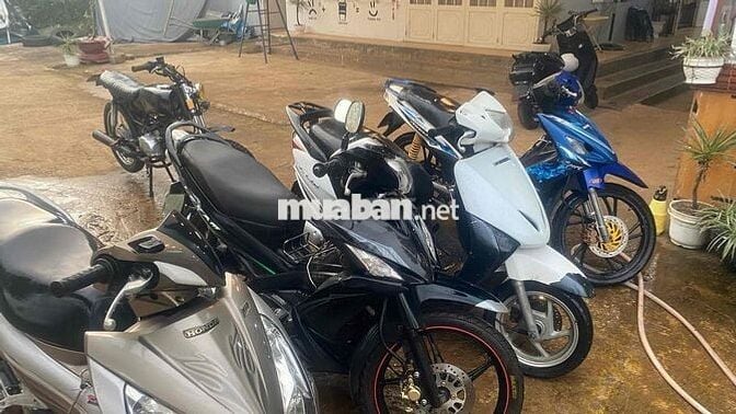 Honda Air Blade Bạc