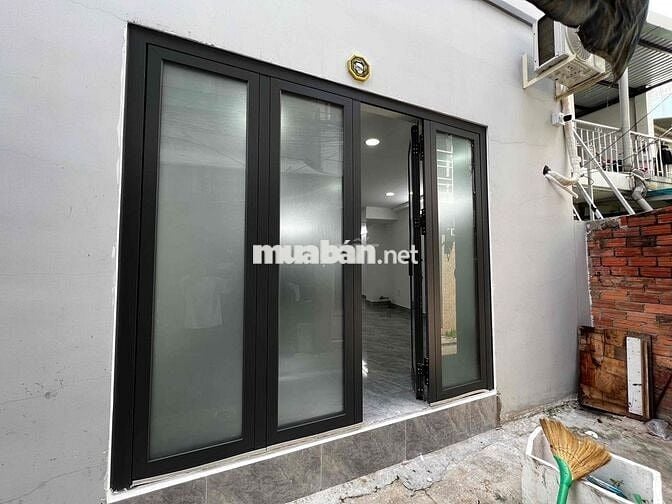 cho thuê Văn Phòng/mặt bằng/Shop 40m2 lối đi riêng Q3