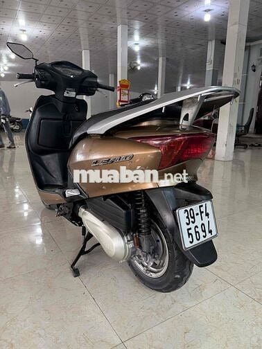 Honda Lead màu Nâu