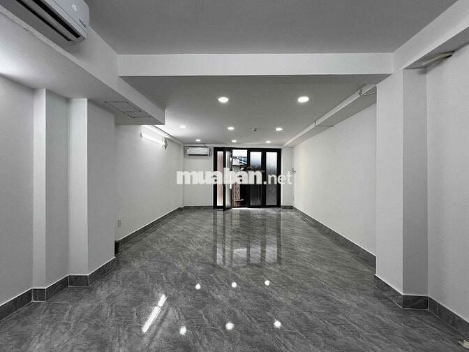 cho thuê Văn Phòng/mặt bằng/Shop 40m2 lối đi riêng Q3