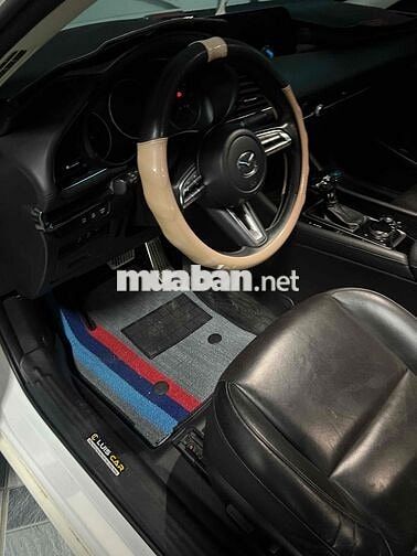 Mazda 3 Lux 2022 5 vạn Trắng