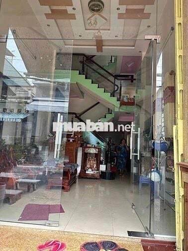 BÁN NHÀ PHỐ 3 LẦU -> 5PN + 3WC