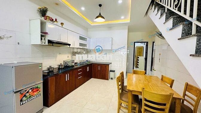 CHO THUÊ NHÀ 2 TẦNG MẶT TIỀN VŨ TRỌNG PHỤNG - GẦN LOTTE MART