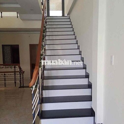 🏡 CHO THUÊ GẤP NHÀ 3 TẦNG KIỆT Ô TÔ – HÀ THỊ THÂN, SƠN TRÀ, ĐÀ NẴNG