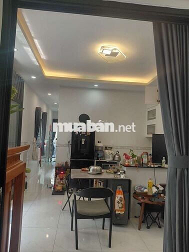 cần bán nhà chính chủ 100% đường ấp chiến lược gò xoài Bình Tân