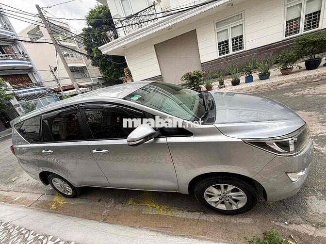 Toyota Innova 2016 Số sàn Bạc