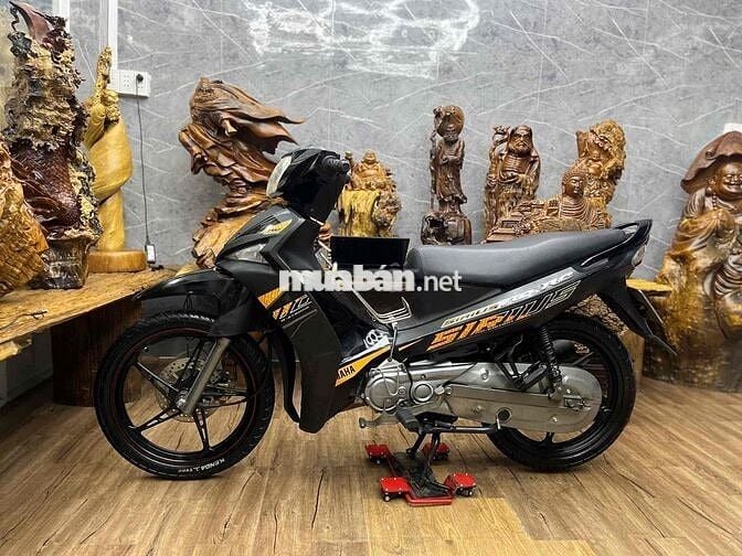 Yamaha Sirius 115Fi dàn áo liền lạc, máy móc zin