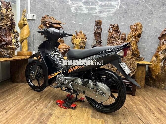 Yamaha Sirius 115Fi dàn áo liền lạc, máy móc zin