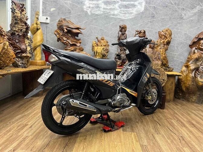 Yamaha Sirius 115Fi dàn áo liền lạc, máy móc zin