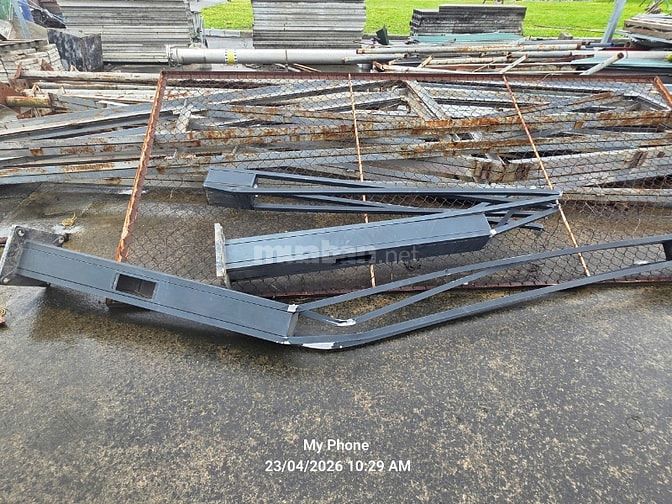 Thanh lý vật tư sắt thép phế liệu