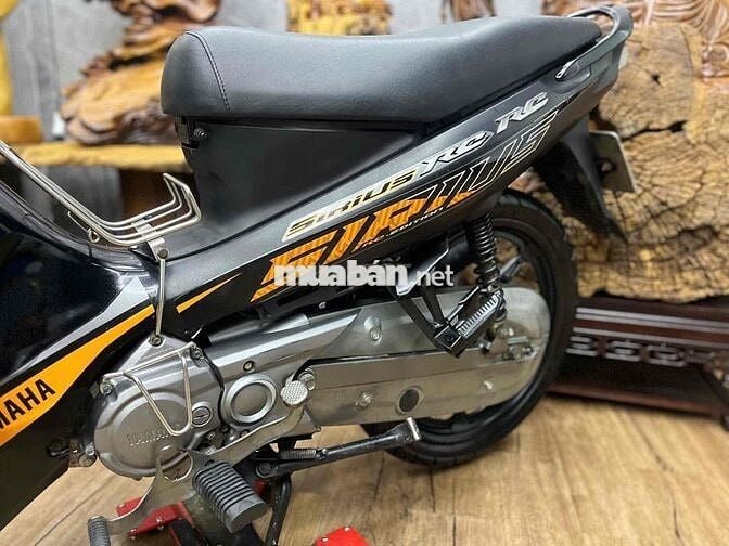 Yamaha Sirius 115Fi dàn áo liền lạc, máy móc zin
