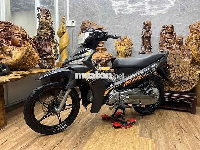 Yamaha Sirius 115Fi dàn áo liền lạc, máy móc zin