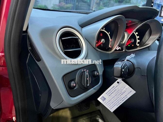 Ford Fiesta S 2012 Đỏ Đẹp Xuất Sắc