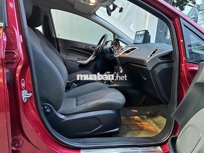 Ford Fiesta S 2012 Đỏ Đẹp Xuất Sắc