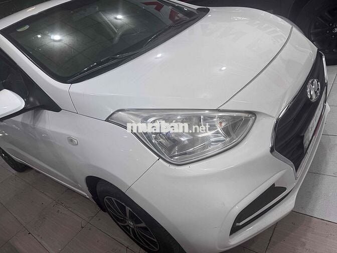 Hyundai Grand i10 Trắng 5 chỗ 2017