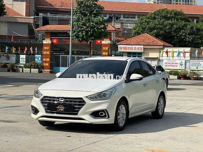 Hyundai Accent 2018 1.4 MT Full Số sàn Trắng