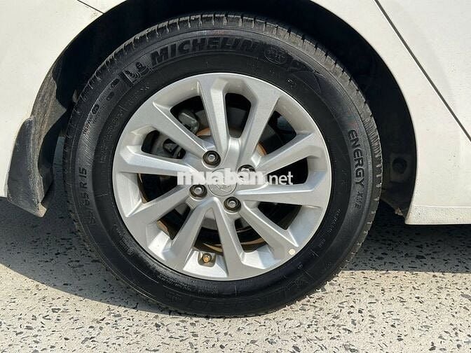 Hyundai Accent 2018 1.4 MT Full Số sàn Trắng