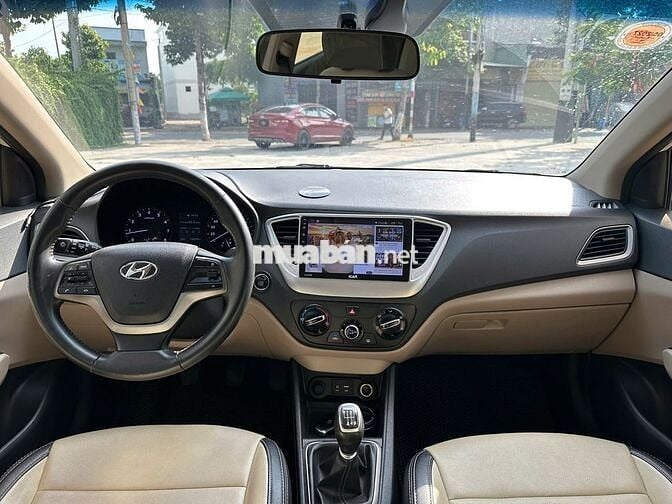 Hyundai Accent 2018 1.4 MT Full Số sàn Trắng
