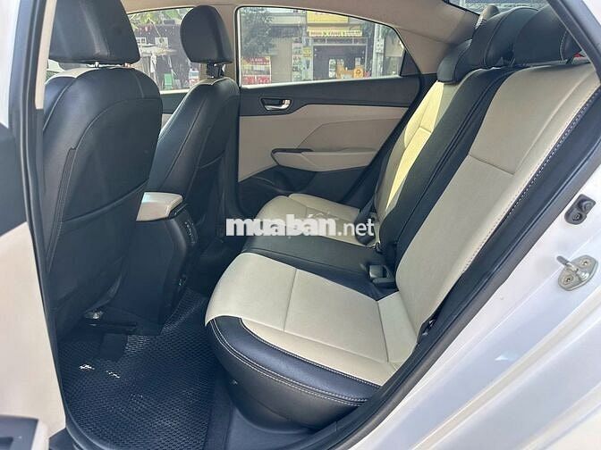 Hyundai Accent 2018 1.4 MT Full Số sàn Trắng