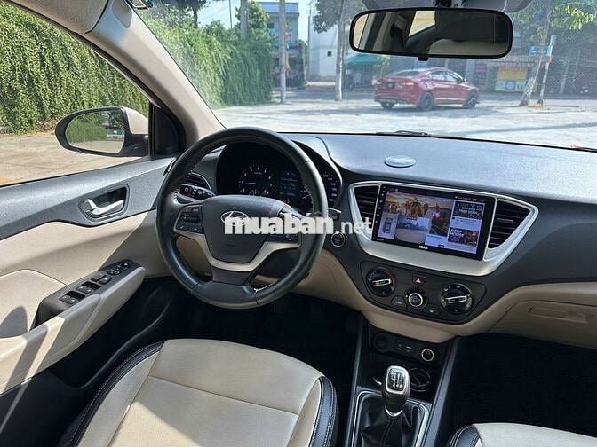 Hyundai Accent 2018 1.4 MT Full Số sàn Trắng