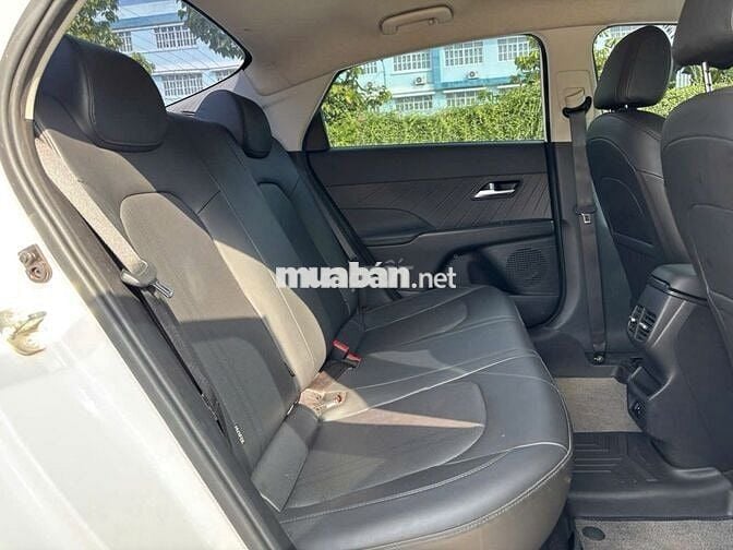 Hyundai Accent 2024 1.5 Đặc biệt Trắng 18.000 km
