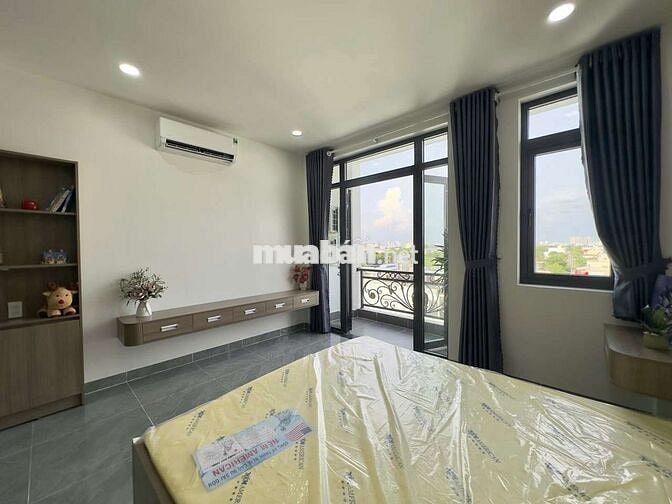 CHO THUÊ CHDV BAN CÔNG VƯỜN LÀI SANG THOÁNG THIẾT KẾ TRẺ TRUNG