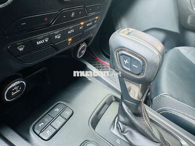 🔴FORD RANGER WT 2.0l 2 CẦU NHẬP THÁI 2020 MÀU XÁM