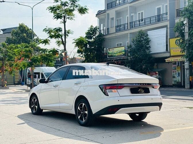 Hyundai Accent 2024 1.5 Đặc biệt Trắng 18.000 km