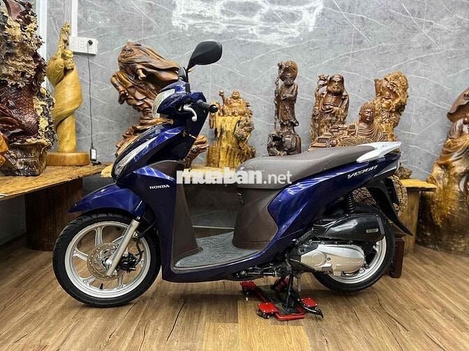 Honda Vision 2017 chính chủ biển SG máy zin êm
