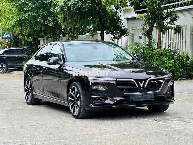 VinFast Lux A 2.0 AT Premium sản xuất 2021