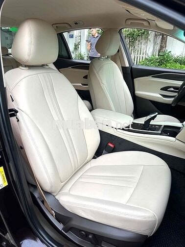 VinFast Lux A 2.0 AT Premium sản xuất 2021